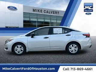 Nissan Versa 2024 S 4p Sedan CVT