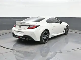 Toyota GR86 2023 2dr Coupe 6A