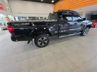 Toyota Tacoma 2018 4x4 TRD Sport 4puerta Doble Cab 6.1 ft LB