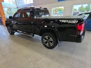 Toyota Tacoma 2018 4x4 TRD Sport 4puerta Doble Cab 6.1 ft LB