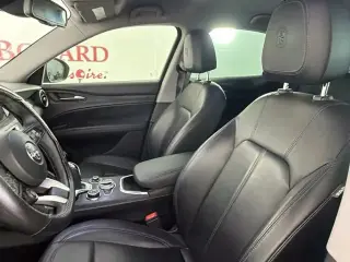 Alfa Romeo Stelvio 2020 Base 4dr Crossover