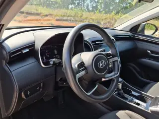 Hyundai TUCSON 2022 SE 4p SUV (lanzamiento de mitad de año)