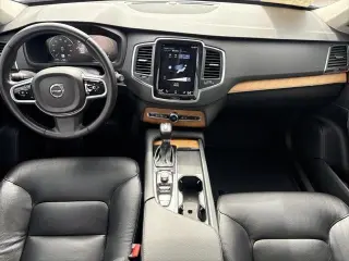 Volvo XC90 2021 AWD T6 Momentum 6-Pasajeros 4p SUV
