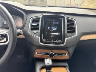 Volvo XC90 2021 AWD T6 Momentum 6-Pasajeros 4p SUV