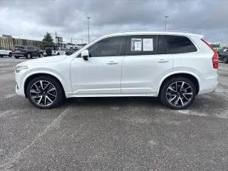 Volvo XC90 2021 AWD T6 Momentum 6-Pasajeros 4p SUV