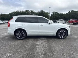 Volvo XC90 2021 AWD T6 Momentum 6-Pasajeros 4p SUV