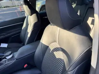 Toyota Camry 2023 SE 4p Sedano