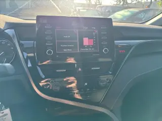 Toyota Camry 2023 SE 4p Sedano