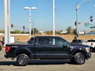 Ford F-150 2023 4x4 XLT 4dr SuperCrew 6.5 ft. SB