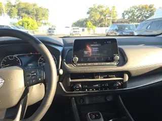 Nissan Rogue 2026 Dark Armor 4dr Crossover