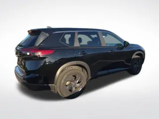 Nissan Rogue 2026 Dark Armor 4dr Crossover
