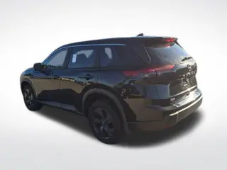 Nissan Rogue 2026 Dark Armor 4dr Crossover