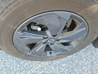 Nissan Rogue 2026 Dark Armor 4dr Crossover
