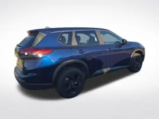 Nissan Rogue 2026 Dark Armor 4dr Crossover