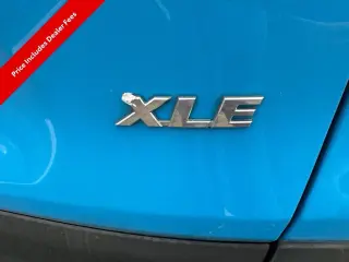 Toyota RAV4 2021 XLE Premium 4dr SUV