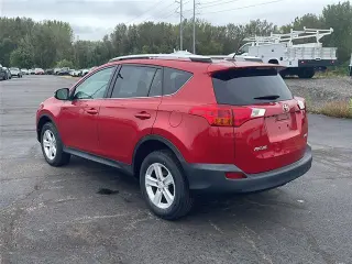 Toyota RAV4 2014 XLE SUV 4p.