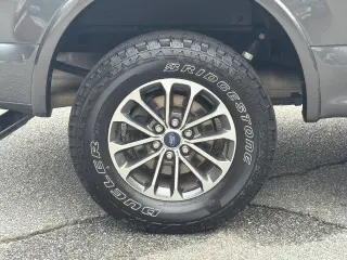 Ford F-150 2018 4x4 XLT 4dr SuperCrew 5.5 ft. SB en Español