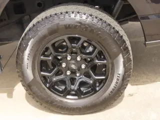 Ford F-150 2025 4x4 STX 4dr SuperCrew 5.5 ft. SB