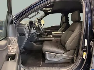 Ford F-150 2024 4x4 XLT 4dr SuperCrew 5.5 ft. SB en español