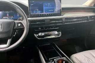 Lincoln Corsair 2023 AWD Reserve 4dr SUV