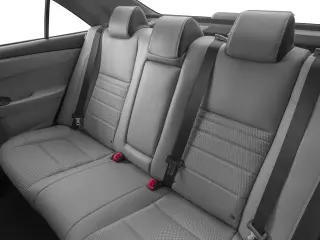Toyota Camry 2017 SE 4dr Sedán