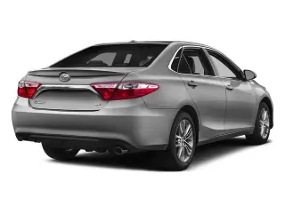 Toyota Camry 2017 SE 4dr Sedán
