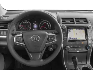 Toyota Camry 2017 SE 4dr Sedán