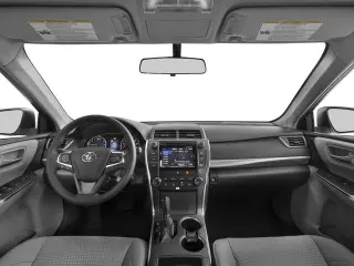 Toyota Camry 2017 SE 4dr Sedán