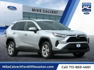 Toyota RAV4 2023 AWD XLE 4dr SUV