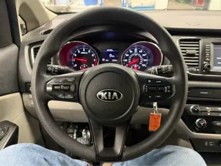 2021 Kia Sedona
