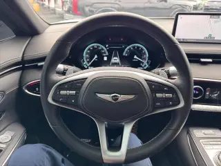 Genesis GV70 2025 AWD 2.5T Estándar 4p SUV