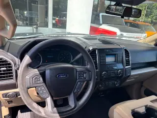 Ford F-150 2015 4x2 XLT 4p SuperCrew 5.5 ft. CB