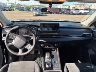 2022 Mitsubishi Outlander