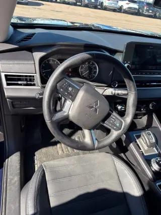 2022 Mitsubishi Outlander