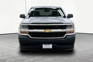 Chevrolet Silverado 1500 LD 2019 4x4 Camioneta de Trabajo 4d Cabina Doble 6.5 ft. SB