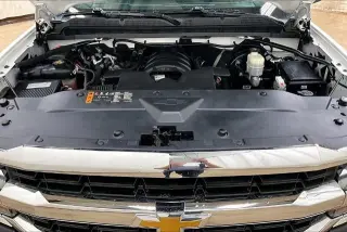 Chevrolet Silverado 1500 LD 2019 4x4 Camioneta de Trabajo 4d Cabina Doble 6.5 ft. SB