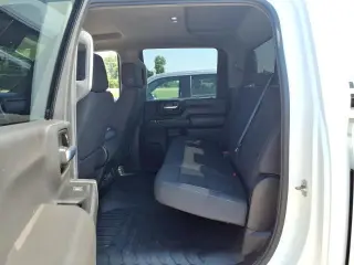 Chevrolet Silverado 2500HD 2022 4x4 LT 4dr Crew Cab SB