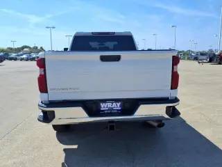 Chevrolet Silverado 2500HD 2022 4x4 LT 4dr Crew Cab SB