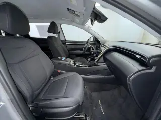 Hyundai TUCSON 2022 AWD SE 4p SUV (versión de mitad de año)