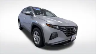 Hyundai TUCSON 2022 AWD SE 4p SUV (versión de mitad de año)