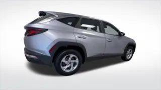 Hyundai TUCSON 2022 AWD SE 4p SUV (versión de mitad de año)