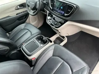 Chrysler Pacifica 2024 Touring L 4dr Mini-Van