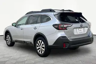 Subaru Outback 2022 AWD Premium 4dr Crossover