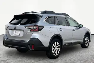 Subaru Outback 2022 AWD Premium 4dr Crossover