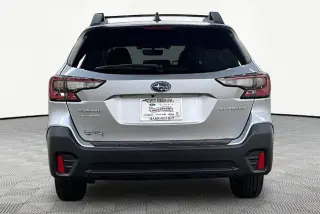 Subaru Outback 2022 AWD Premium 4dr Crossover