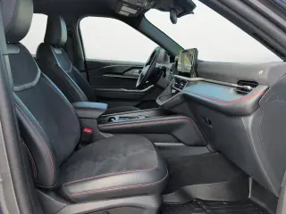 Ford Explorer 2025 AWD ST 4p SUV