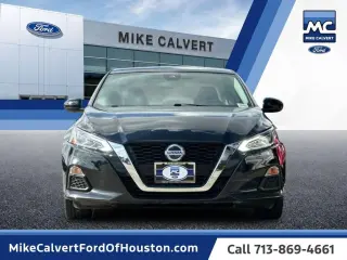 Nissan Altima 2022 2.5 SV 4dr Sedán