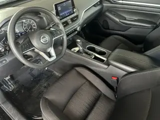 Nissan Altima 2022 2.5 SV 4dr Sedán