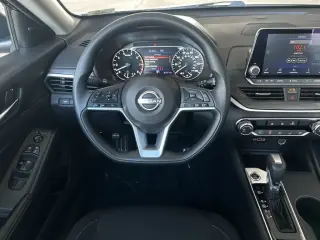 Nissan Altima 2025 2.5 SV 4dr Sedán