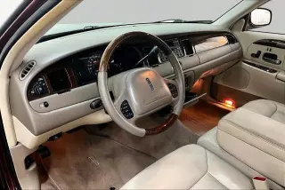 Lincoln Town Car 2000 Cartier 4dr Sedan